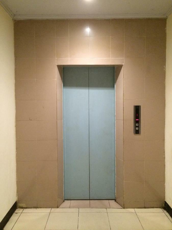 Reddoorz Syariah At Grand Taufiq Таракан Екстер'єр фото