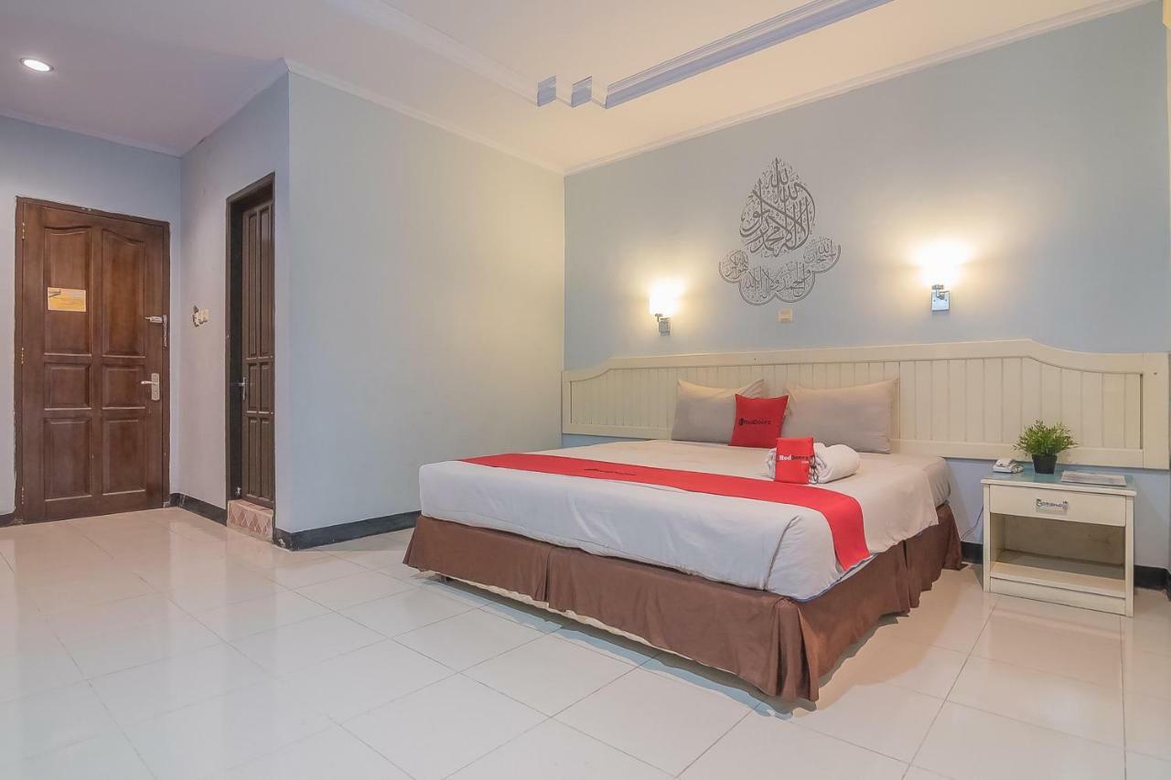 Reddoorz Syariah At Grand Taufiq Таракан Екстер'єр фото